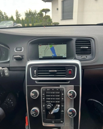 Volvo V60 cena 51900 przebieg: 213000, rok produkcji 2016 z Słupca małe 326